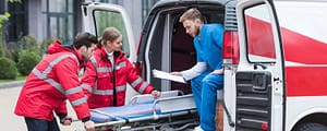 que hacen los tecnicos de ambulancias